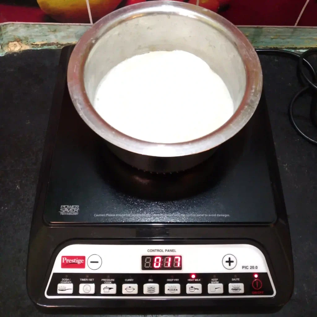 Milk boiling on Prestige PIC 20 induction cooktop